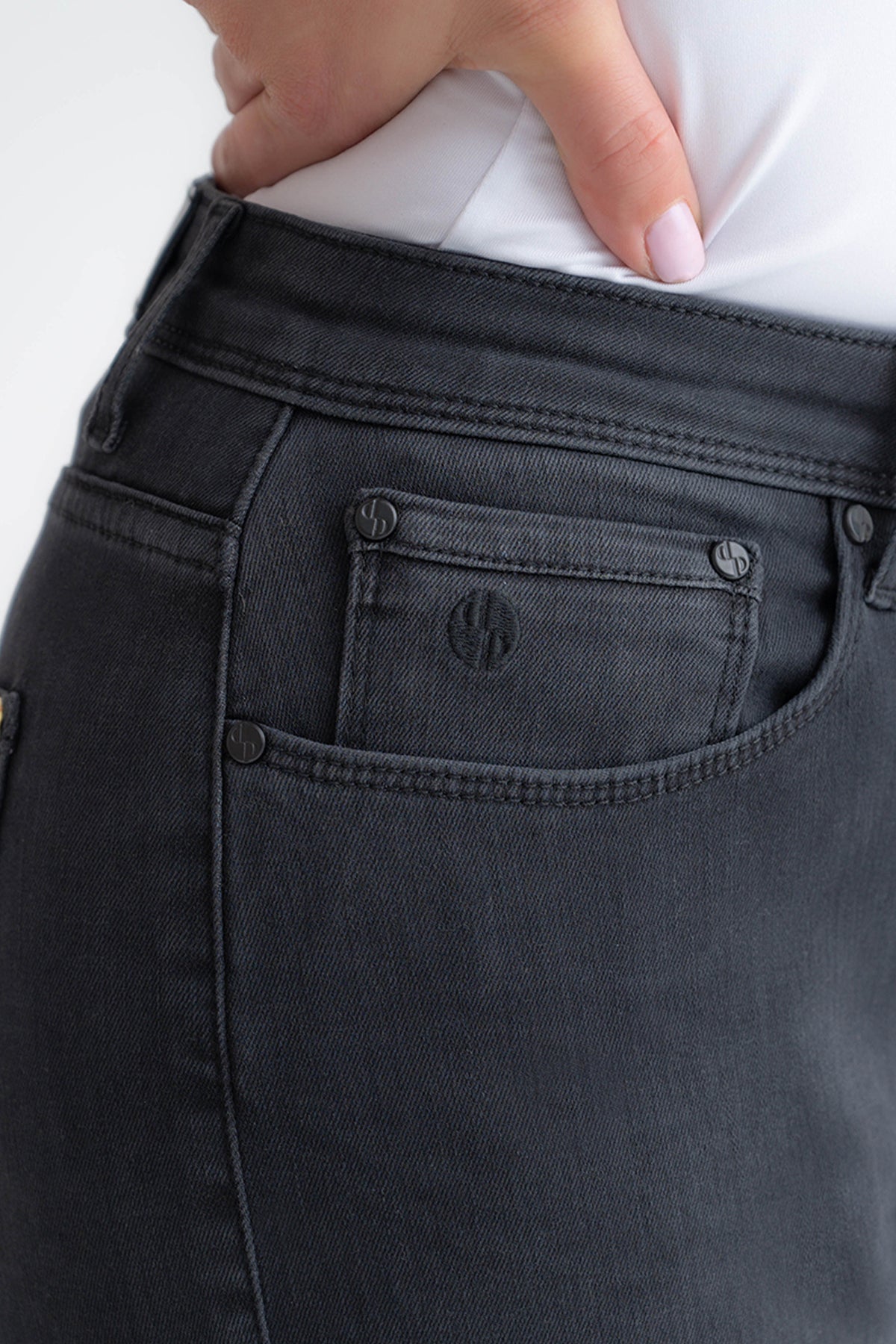 SANN NOS - Vintage Black