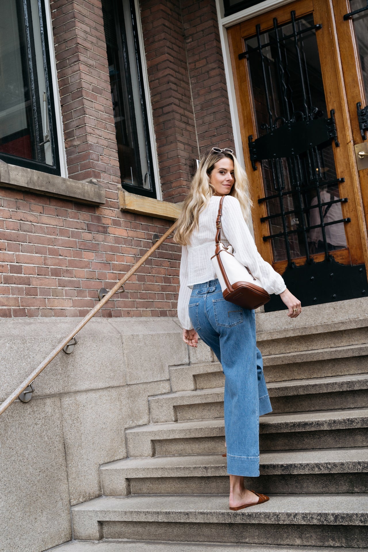 W.BROADWAY - L. Blue Marble